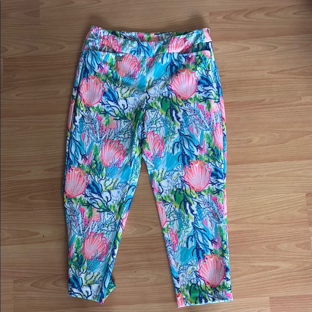 Lulu B cropped pants.